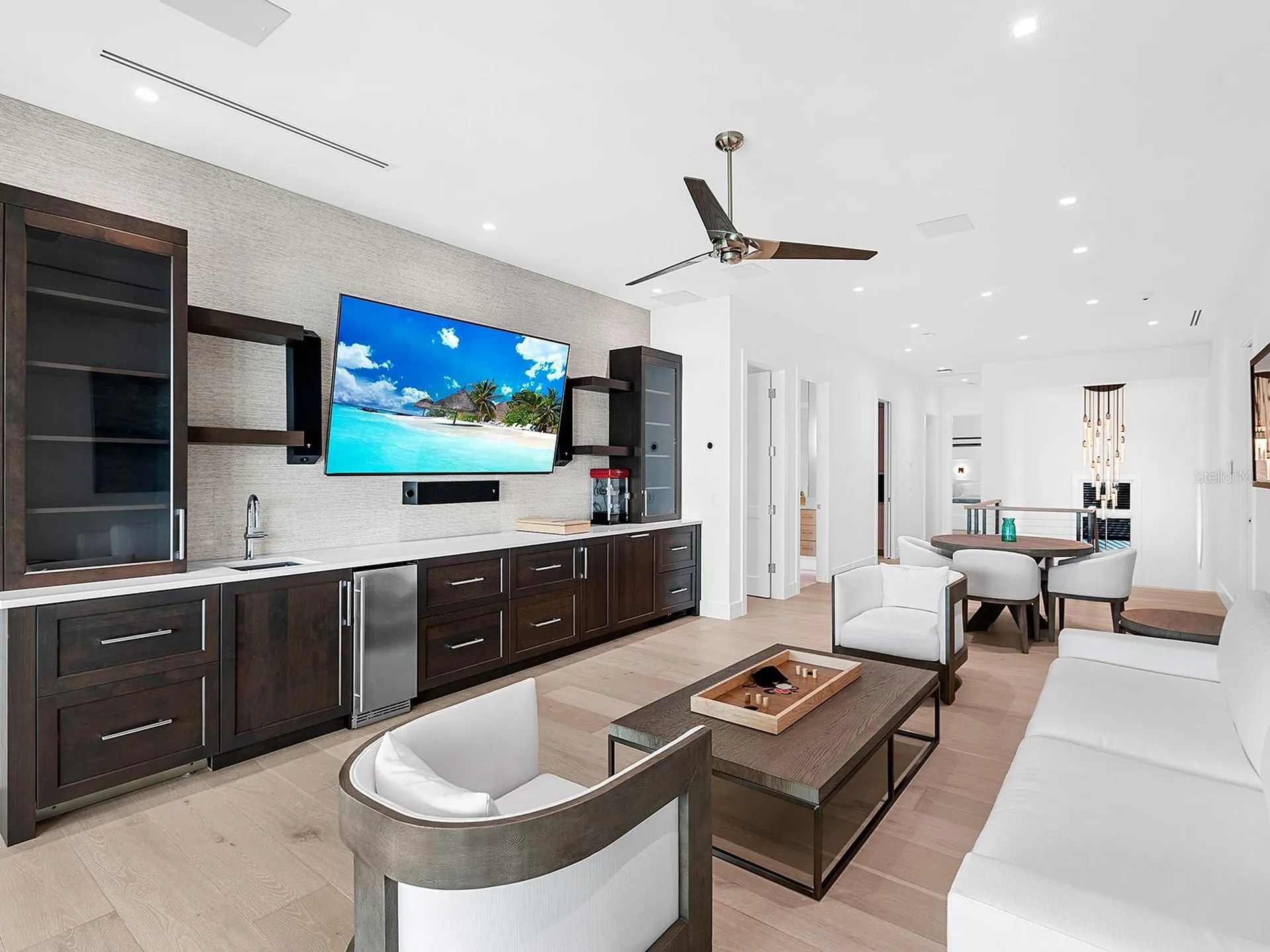424 Bowdoin Circle Sarasota FL 34236