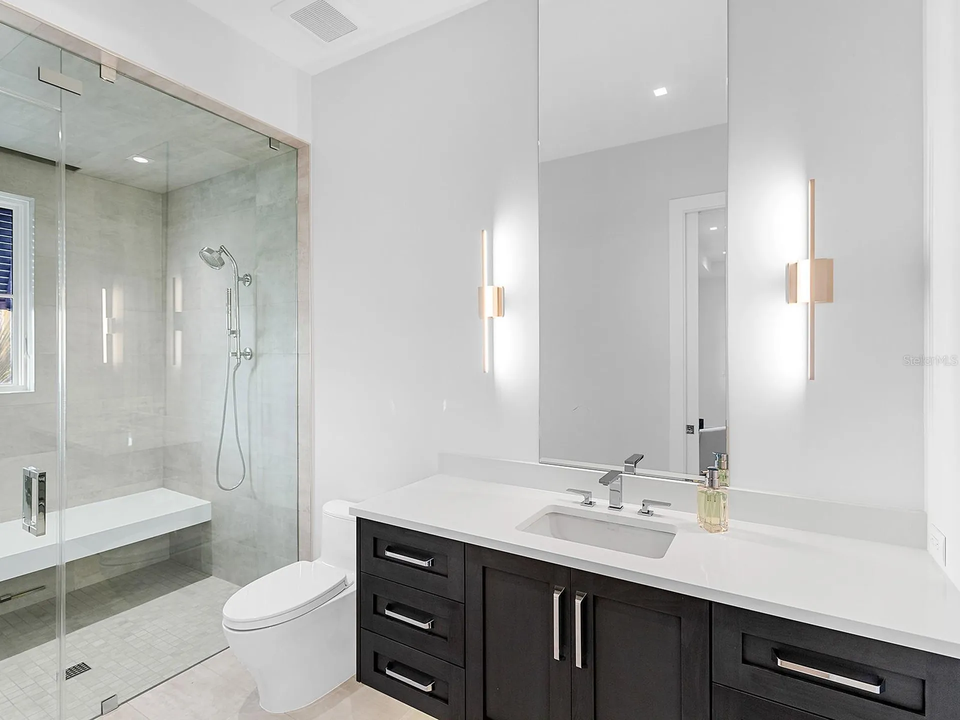 424 Bowdoin Circle Sarasota FL 34236