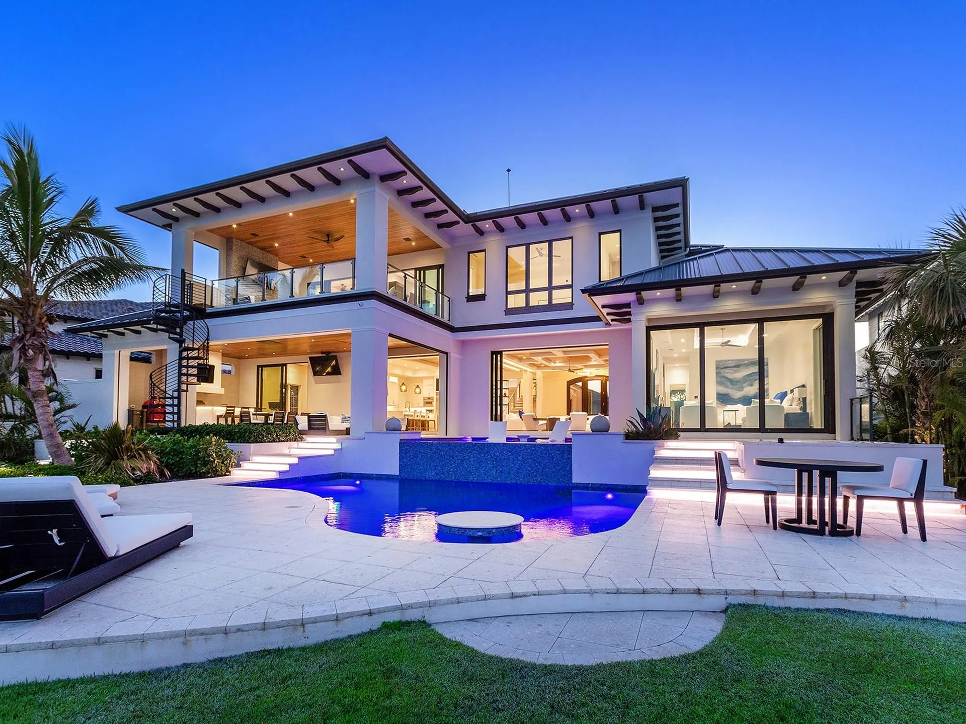 424 Bowdoin Circle Sarasota FL 34236