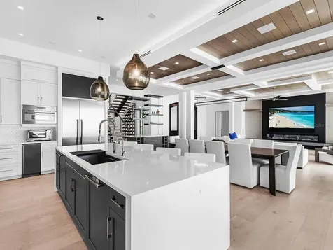 424 Bowdoin Circle Sarasota FL 34236