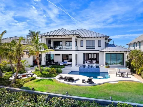 424 Bowdoin Circle Sarasota FL 34236