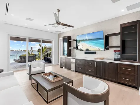 424 Bowdoin Circle Sarasota FL 34236