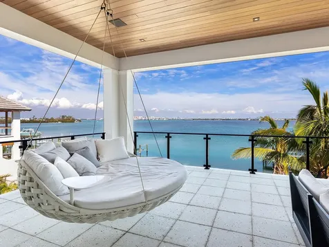 424 Bowdoin Circle Sarasota FL 34236