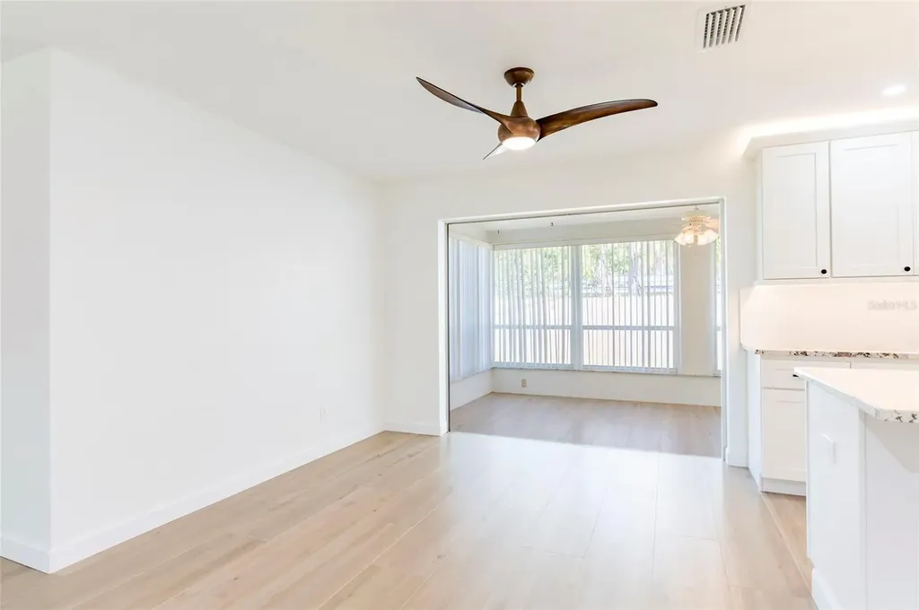 2019 Inner Circle S St Petersburg FL 33712