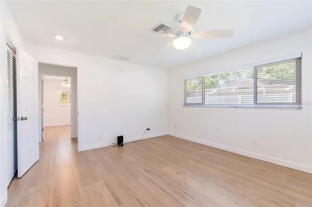 2019 Inner Circle S St Petersburg FL 33712