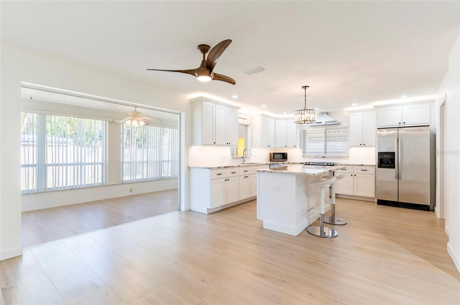 2019 Inner Circle S St Petersburg FL 33712