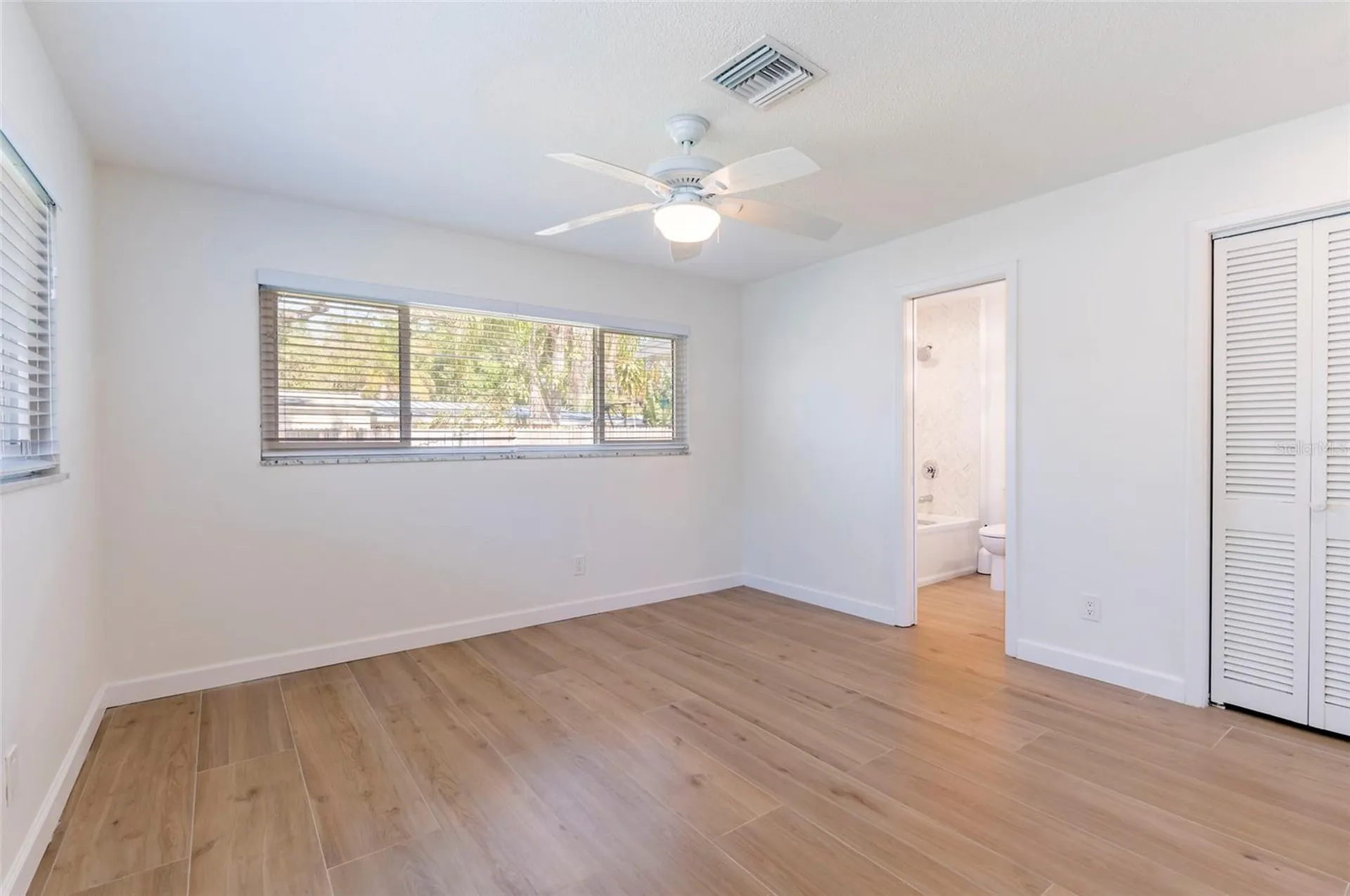 2019 Inner Circle S St Petersburg FL 33712