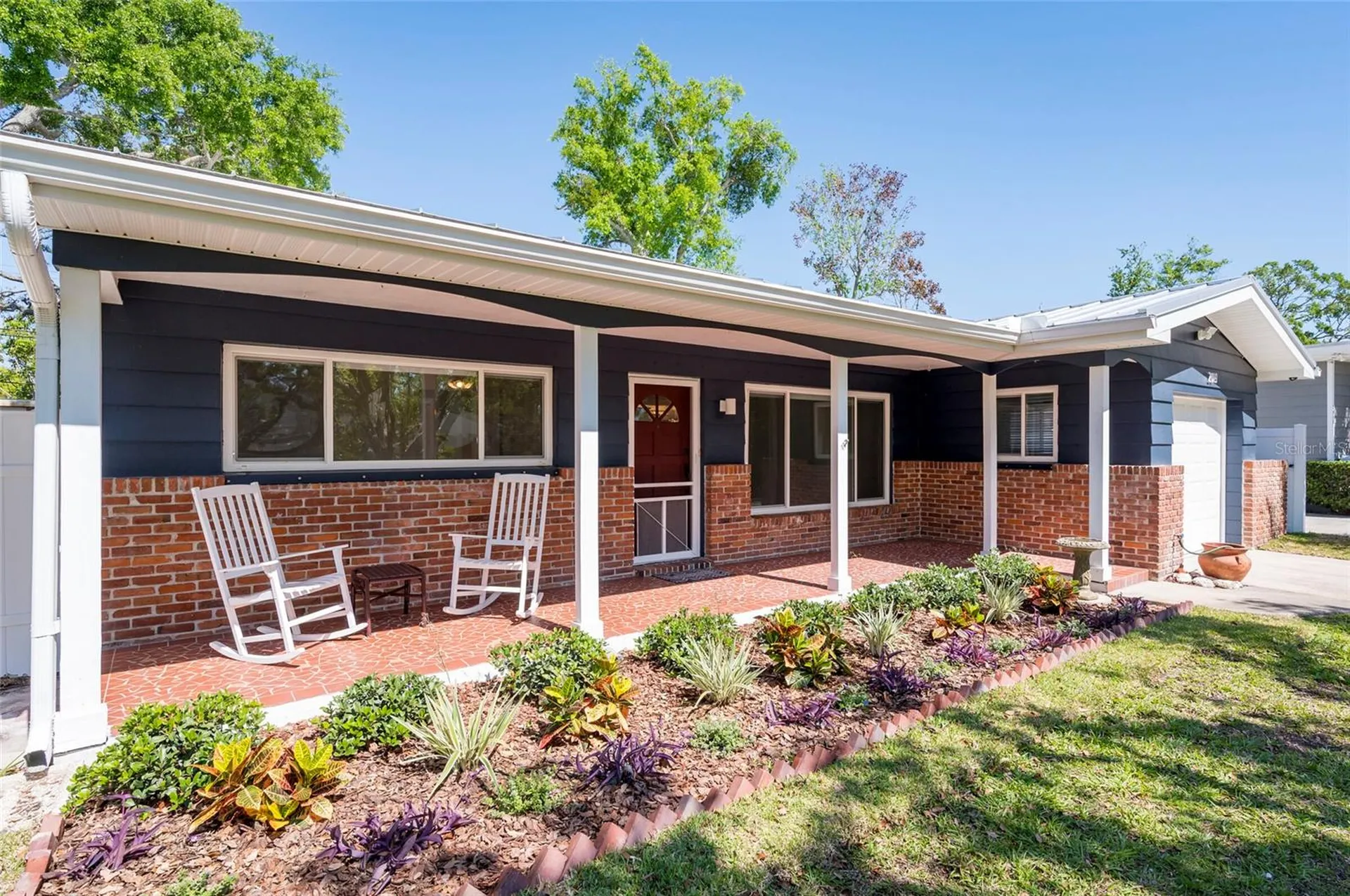 2019 Inner Circle S St Petersburg FL 33712