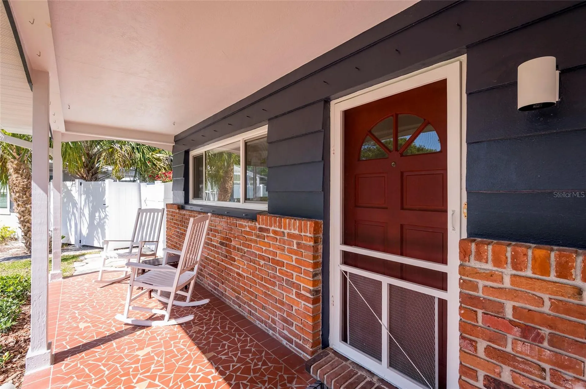 2019 Inner Circle S St Petersburg FL 33712