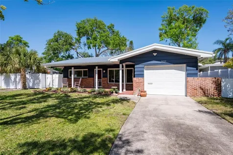 2019 Inner Circle S St Petersburg FL 33712