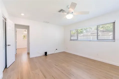 2019 Inner Circle S St Petersburg FL 33712