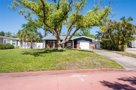 2019 Inner Circle S St Petersburg FL 33712
