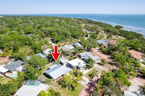 2019 Inner Circle S St Petersburg FL 33712