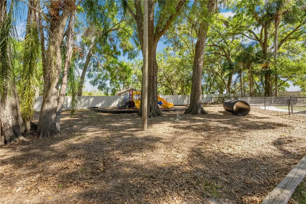 38022 River Road Dade City FL 33525