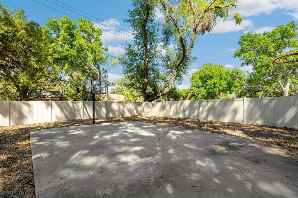 38022 River Road Dade City FL 33525