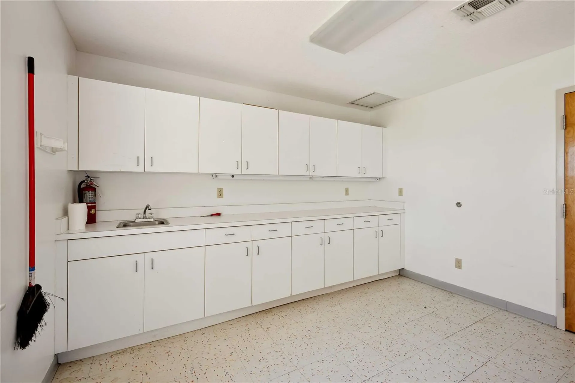 38022 River Road Dade City FL 33525