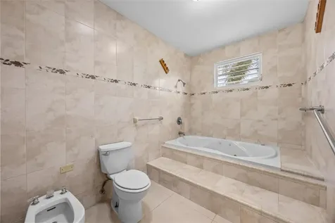 Hacienda Las Palma Tierras Nuevas Manati PR 00674