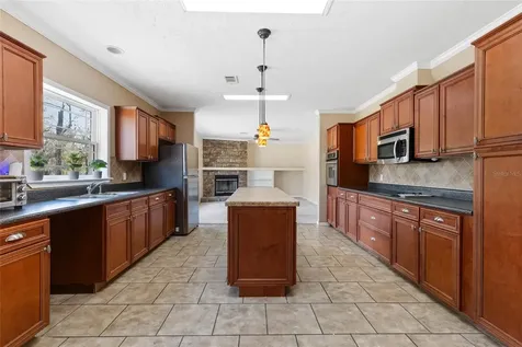 65 NE 565th Street Old Town FL 32680