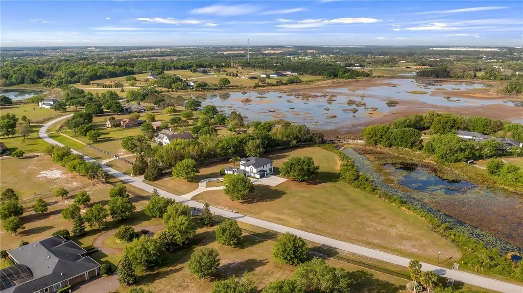 10651 Arrowtree Boulevard Clermont FL 34715
