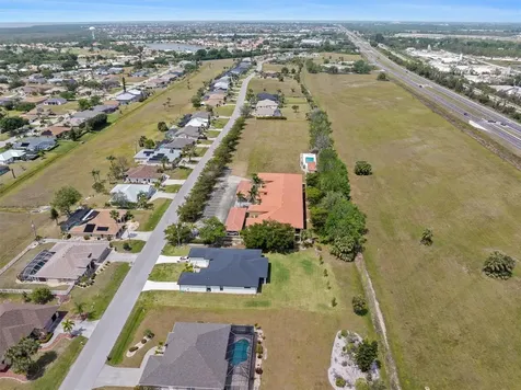 7196 N Plum Tree Punta Gorda FL 33955