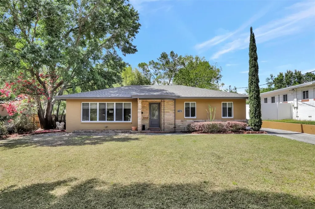1322 S Summerlin Avenue Orlando FL 32806