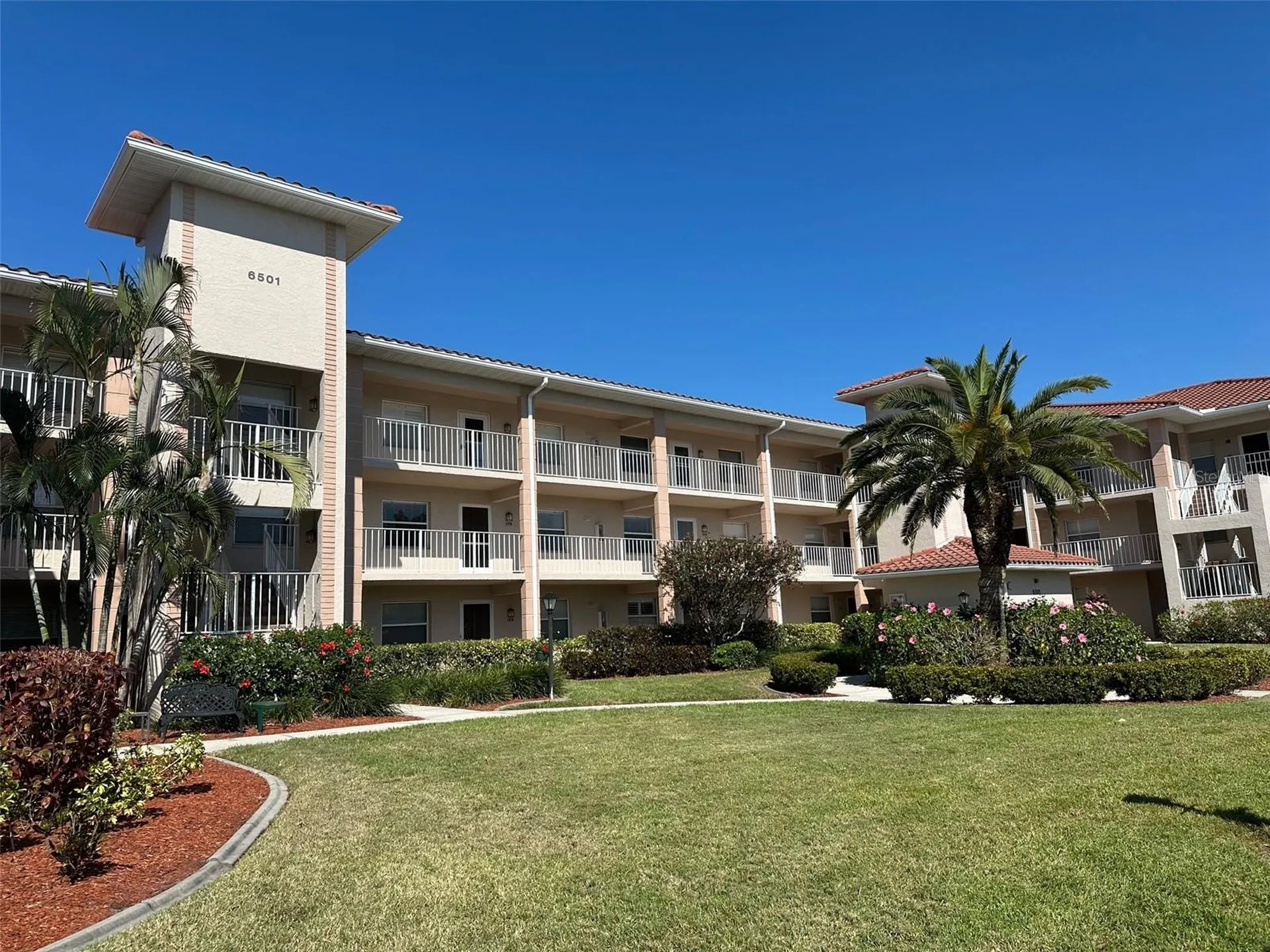 6501 Stone River Road Bradenton FL 34203