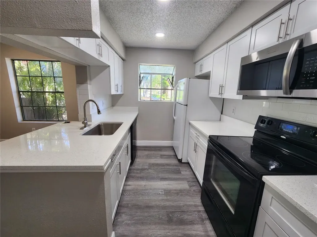 200 Afton Square Altamonte Springs FL 32714