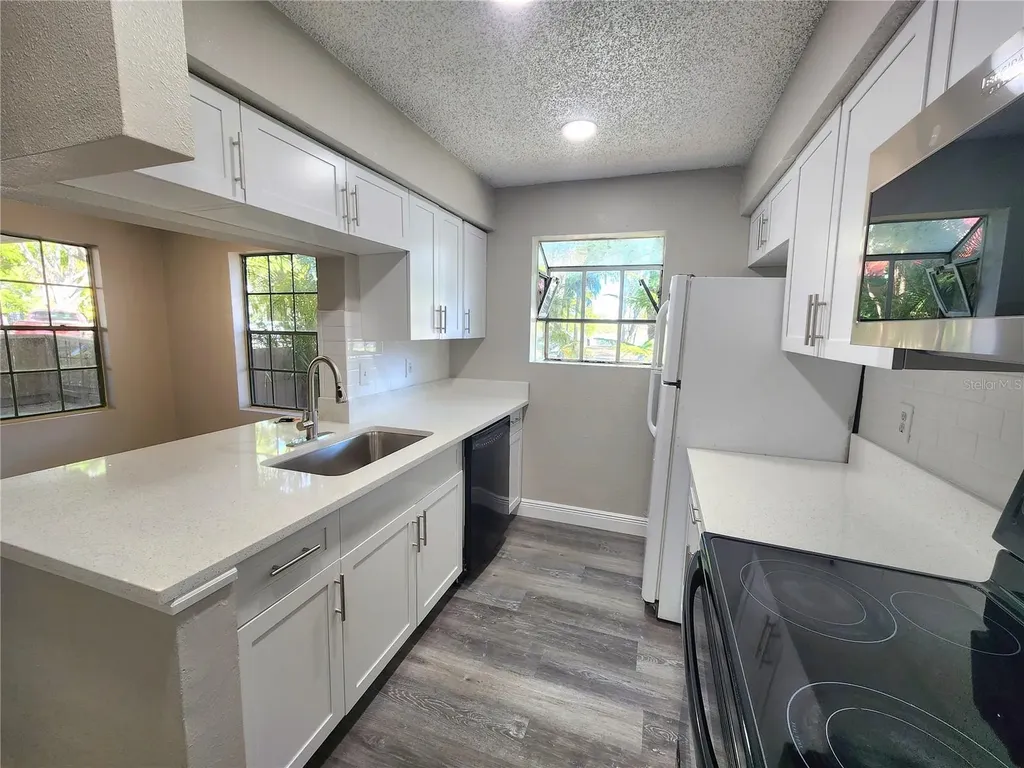 200 Afton Square Altamonte Springs FL 32714