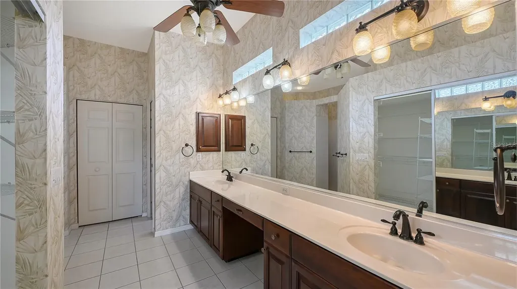 525 Cheval Drive Venice FL 34292