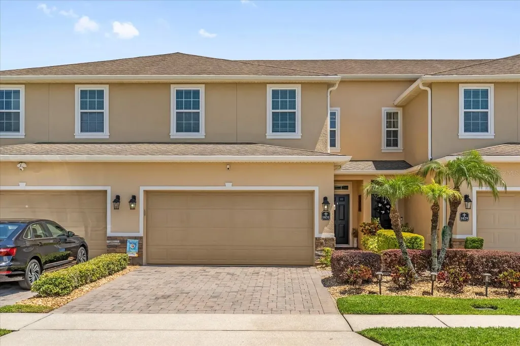 1031 Wood Cove Kissimmee FL 34743