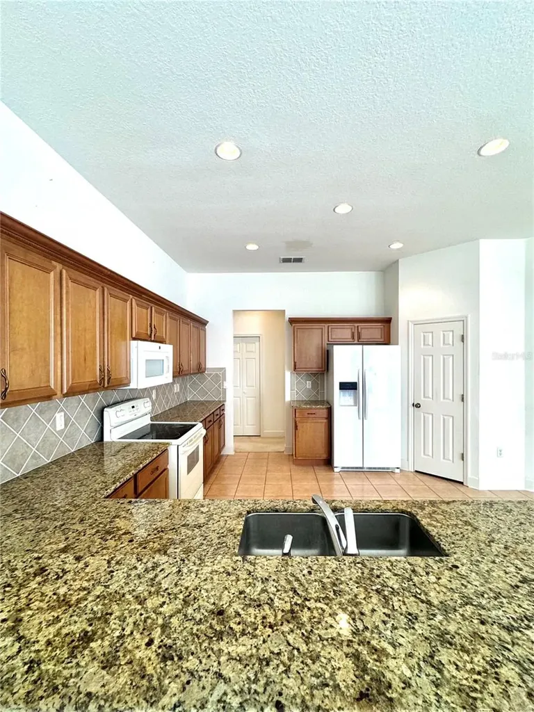 5525 Thorngrove Way Spring Hill FL 34609