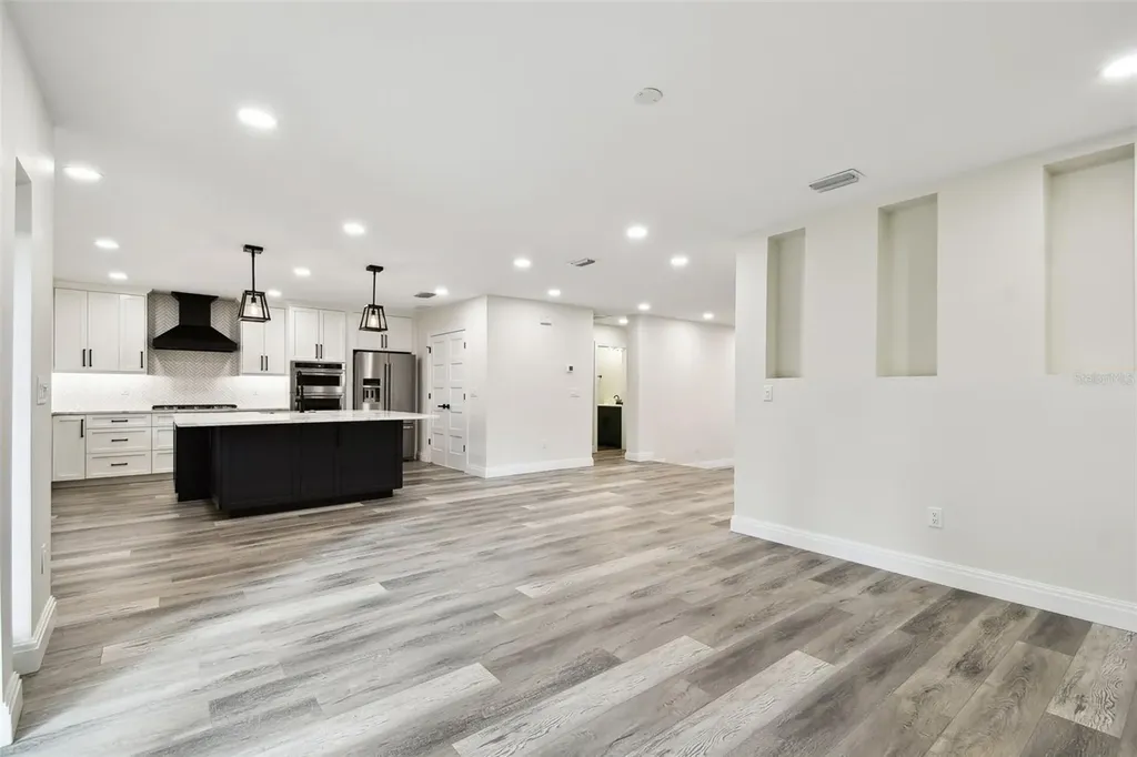 1045 Jesse Avenue Safety Harbor FL 34695