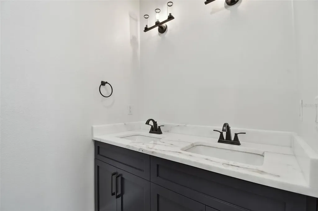 1045 Jesse Avenue Safety Harbor FL 34695