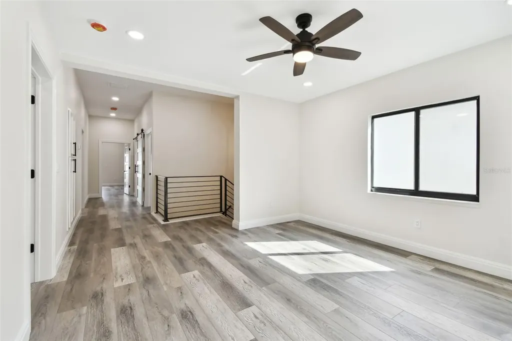 1045 Jesse Avenue Safety Harbor FL 34695