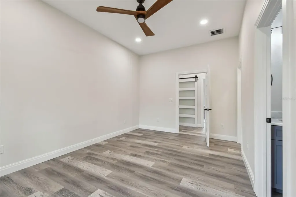 1045 Jesse Avenue Safety Harbor FL 34695