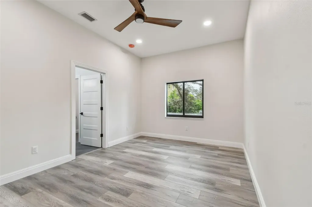 1045 Jesse Avenue Safety Harbor FL 34695