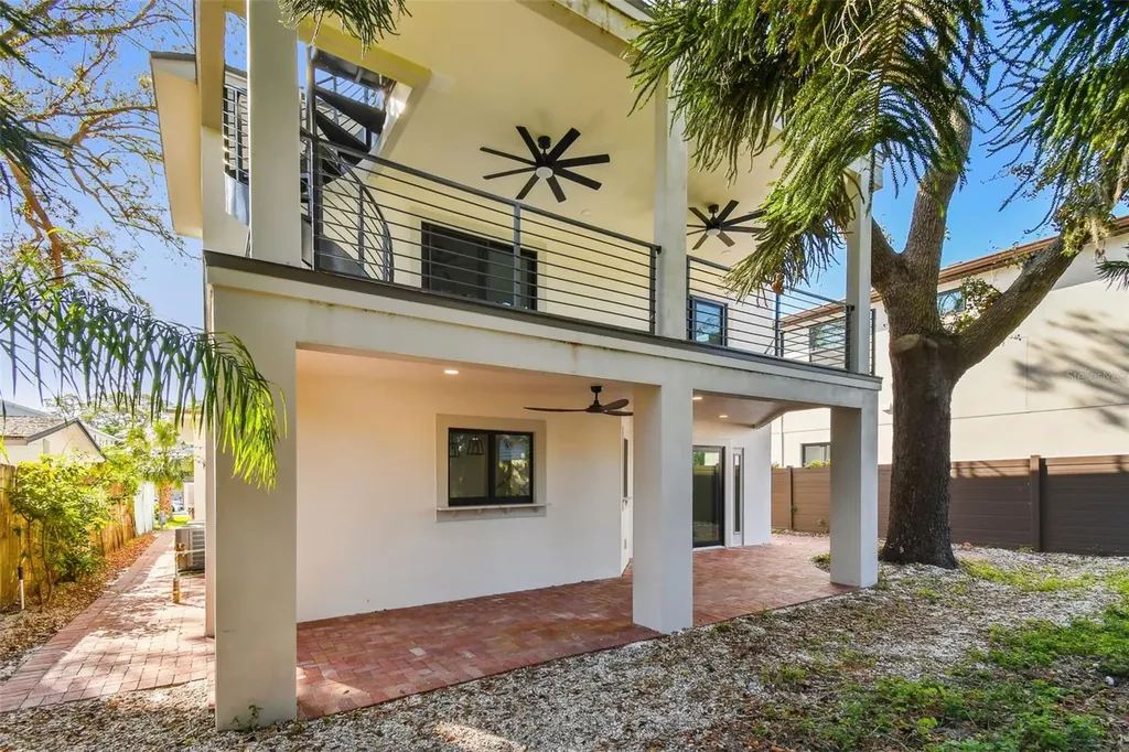 1045 Jesse Avenue Safety Harbor FL 34695