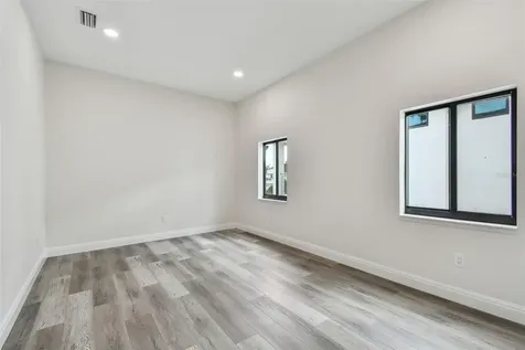 1045 Jesse Avenue Safety Harbor FL 34695
