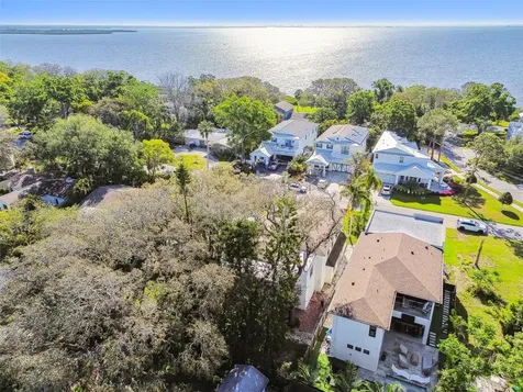 1045 Jesse Avenue Safety Harbor FL 34695