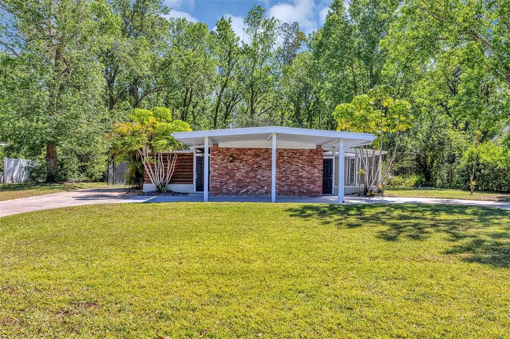 2416 Buckingham Avenue Lakeland FL 33803