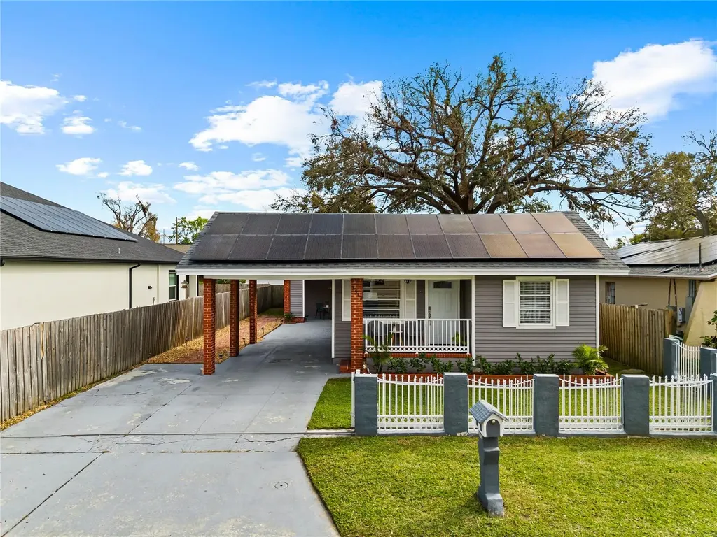 2912 W Frierson Avenue W Tampa FL 33614