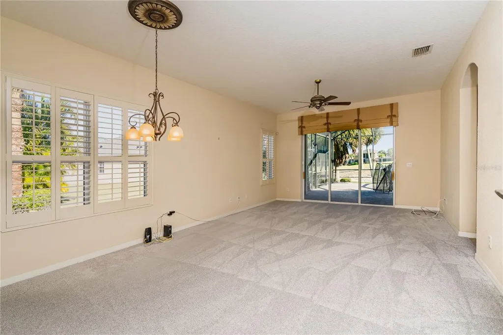 1038 Emerald Dunes Drive Sun City Center FL 33573