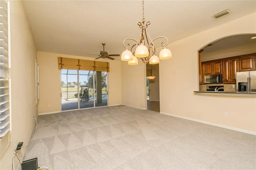 1038 Emerald Dunes Drive Sun City Center FL 33573