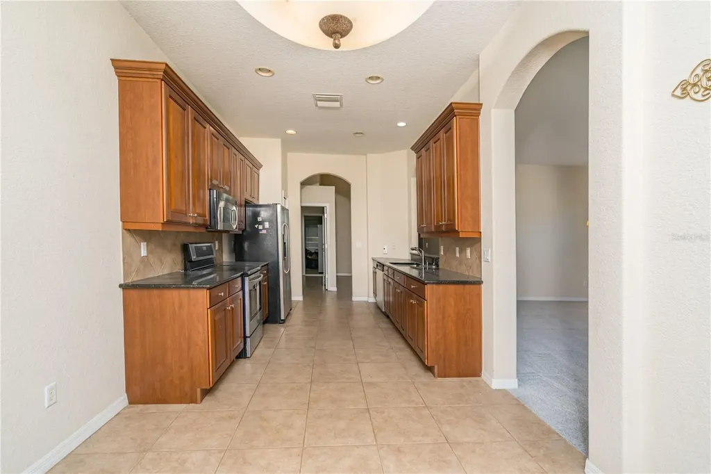1038 Emerald Dunes Drive Sun City Center FL 33573