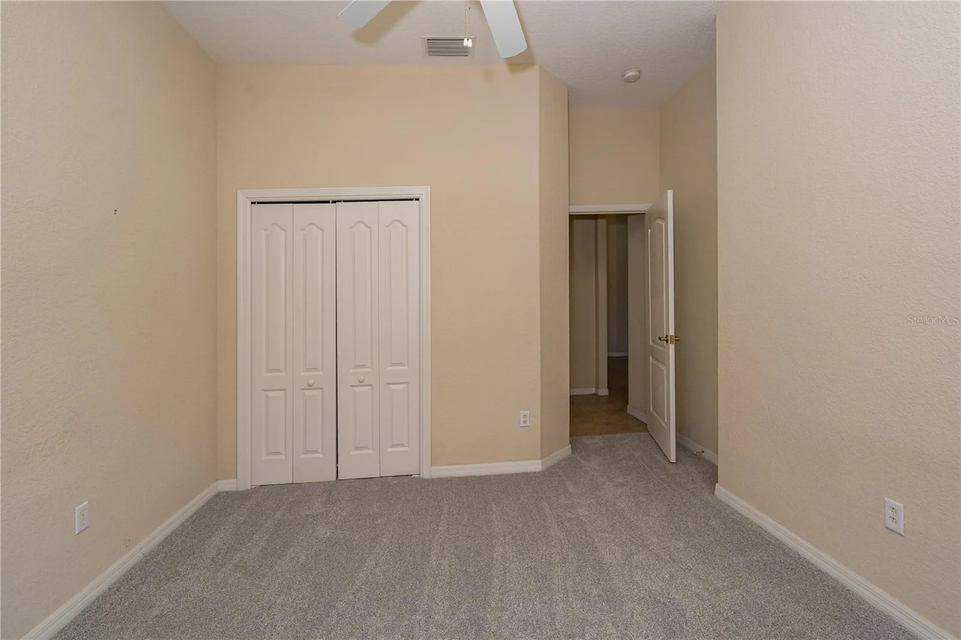 1038 Emerald Dunes Drive Sun City Center FL 33573
