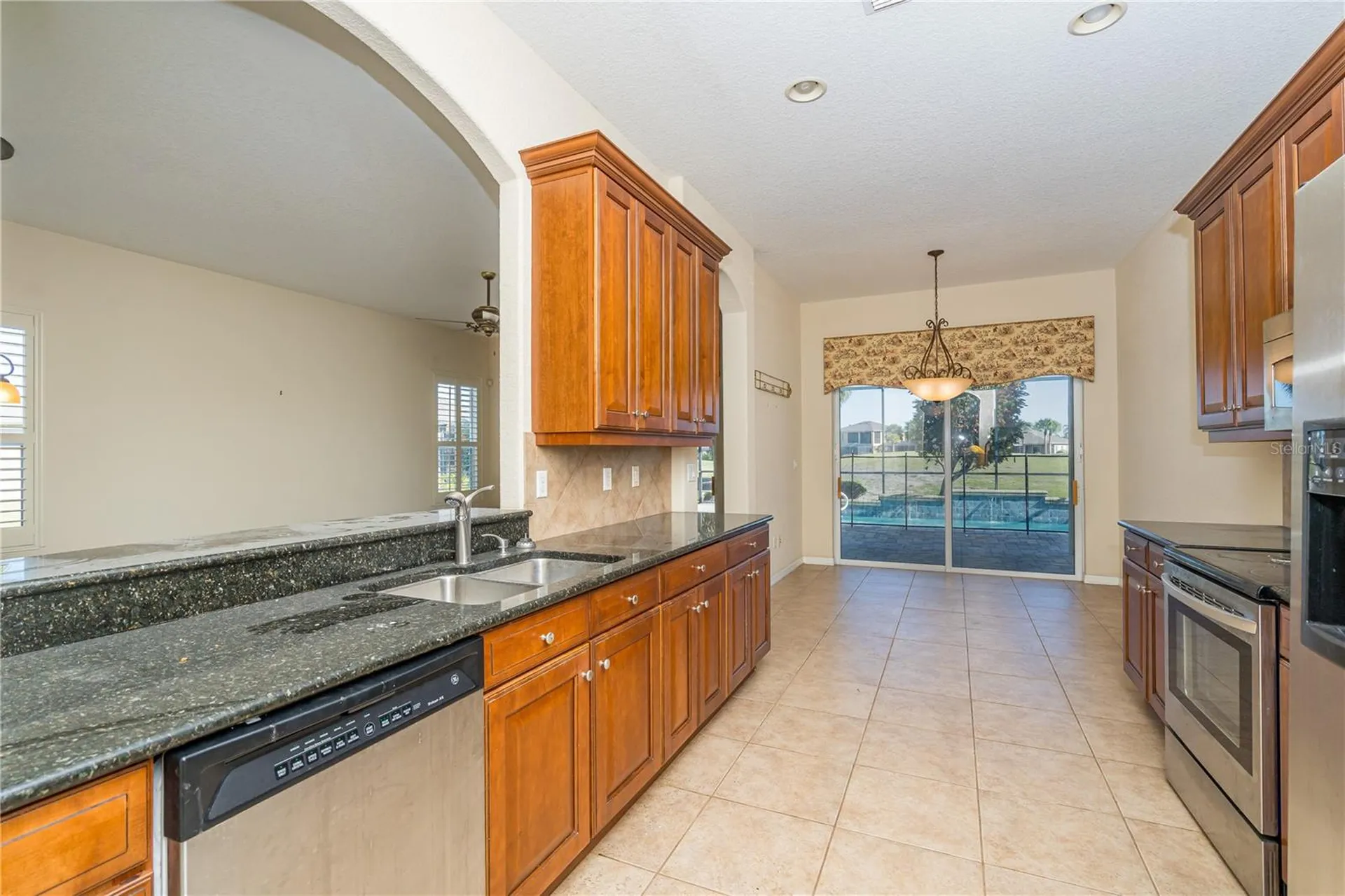 1038 Emerald Dunes Drive Sun City Center FL 33573