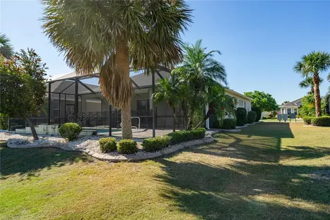 1038 Emerald Dunes Drive Sun City Center FL 33573