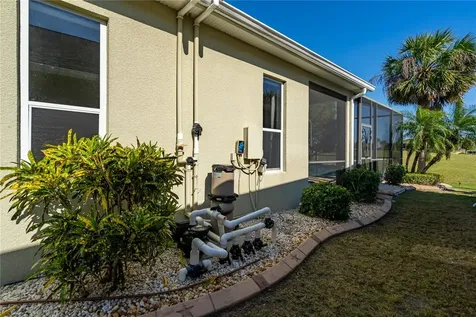 1038 Emerald Dunes Drive Sun City Center FL 33573