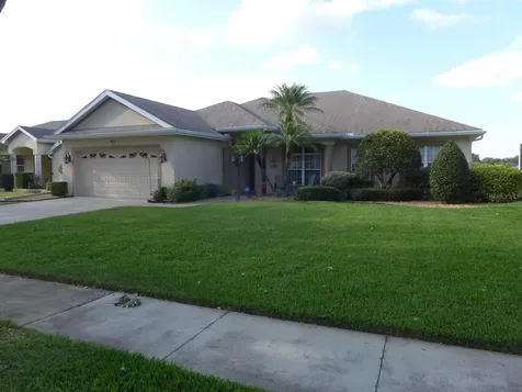 9852 Spring Lake Drive Clermont FL 34711