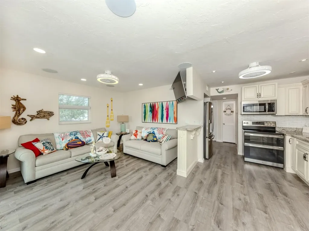 1001 Inlet Circle Venice FL 34285